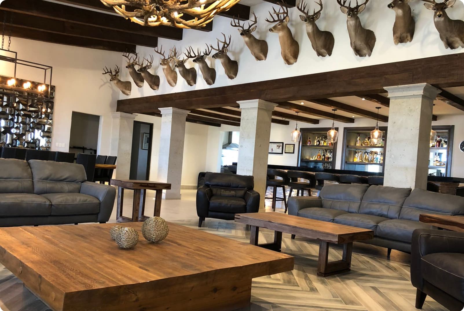 Living Room at El Estribo Ranch's Residential Complex